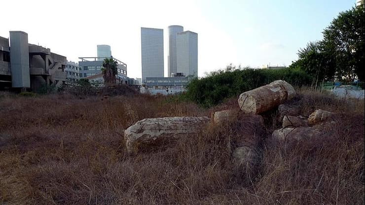 מתחם תעש הישן בדרך השלום בתל אביב