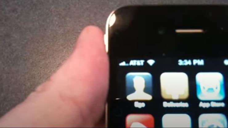 אייפון 4 תקלת תקשורת