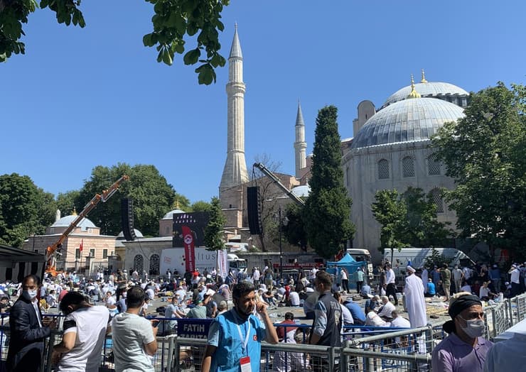 איה סופיה איסטנבול טורקיה מסגד תפילה ראשונה