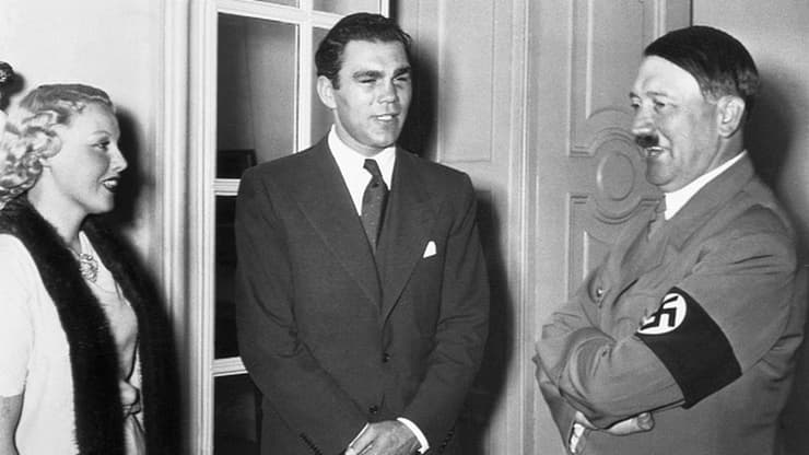 שמלינג ואשתו אנני בפגישה עם היטלר