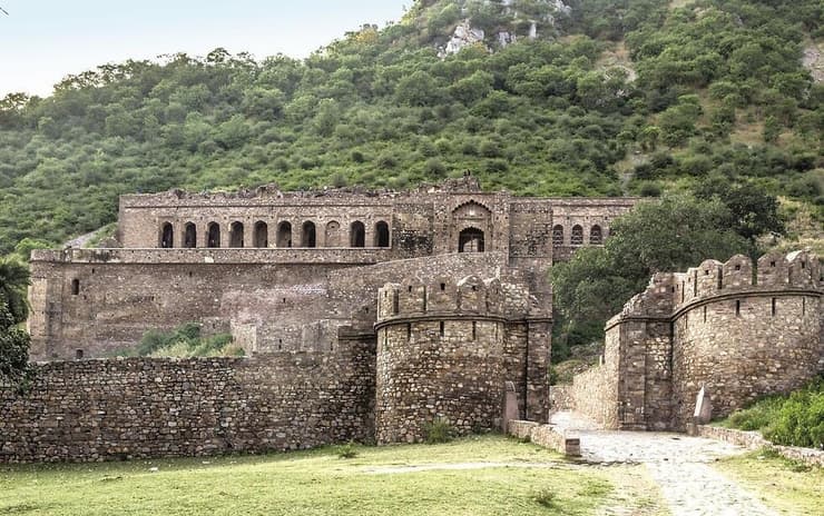 מבצר באנגארה בהודו