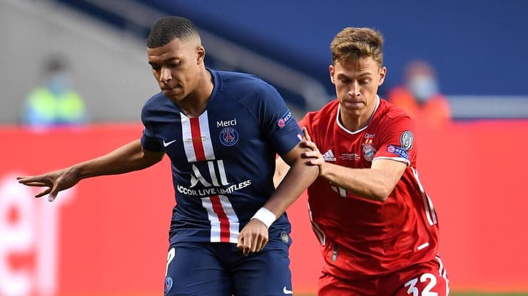 שחזור הגמר מ-2020. אמבאפה וקימיך במאבק על הכדור (צילום: gettyimages) אמבאפה וקימיך במאבק על הכדור