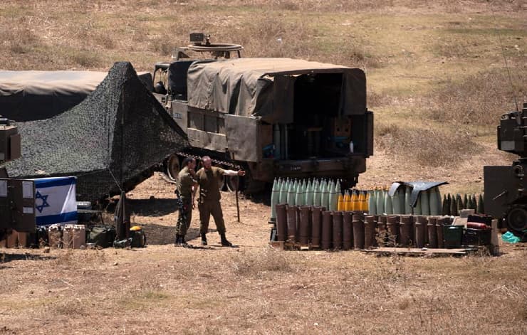 כוחות צה"ל פרוסים ב צפון פיקוד צפון אחרי פיגוע חיזבאללה