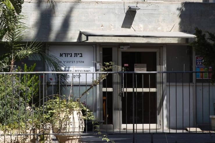 תלונות על הטרדות מיניות בבתי חיילים בודדים בירושלים