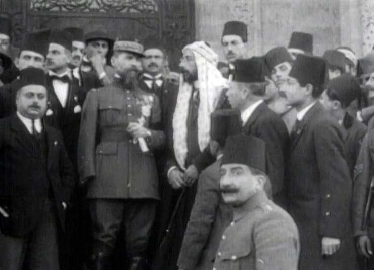 100 שנה להקמת לבנון הגדולה הגנרל הצרפתי אנרי גורו עם פייסל הראשון לבנון 1920