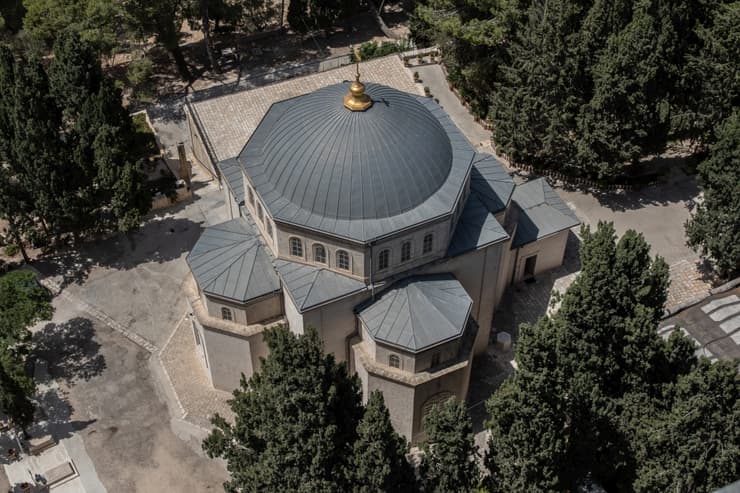 כנסיית העלייה לשמיים הרוסית ממגדל המנזר