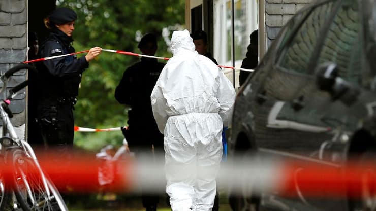 רצח חמישה ילדים משטרה שוטרים סולינגן גרמניה