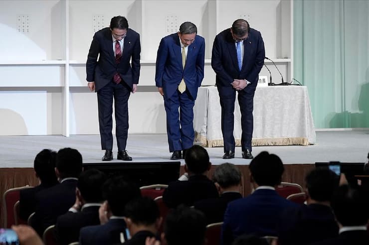 יפן יושיהידה סוגה נבחר ל ראש הממשלה שלושת המועמדים קדים