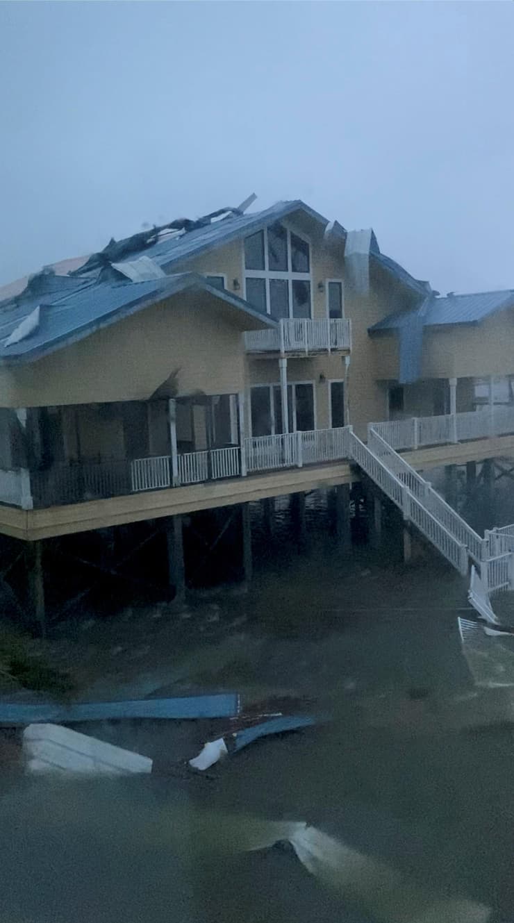 נזק הצפות ב גולף שורס ב אלבמה סופה הוריקן סאלי ארה"ב