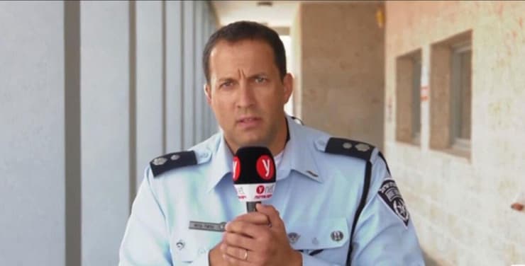 סגן ניצב גלעד בהט, ראש מדור חקירות במשטרת ישראל