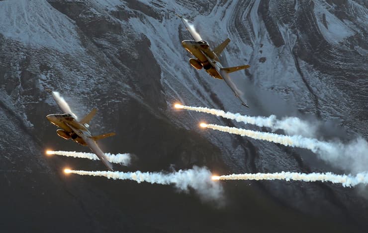 מטוסי קרב של צבא שווייץ מטס 