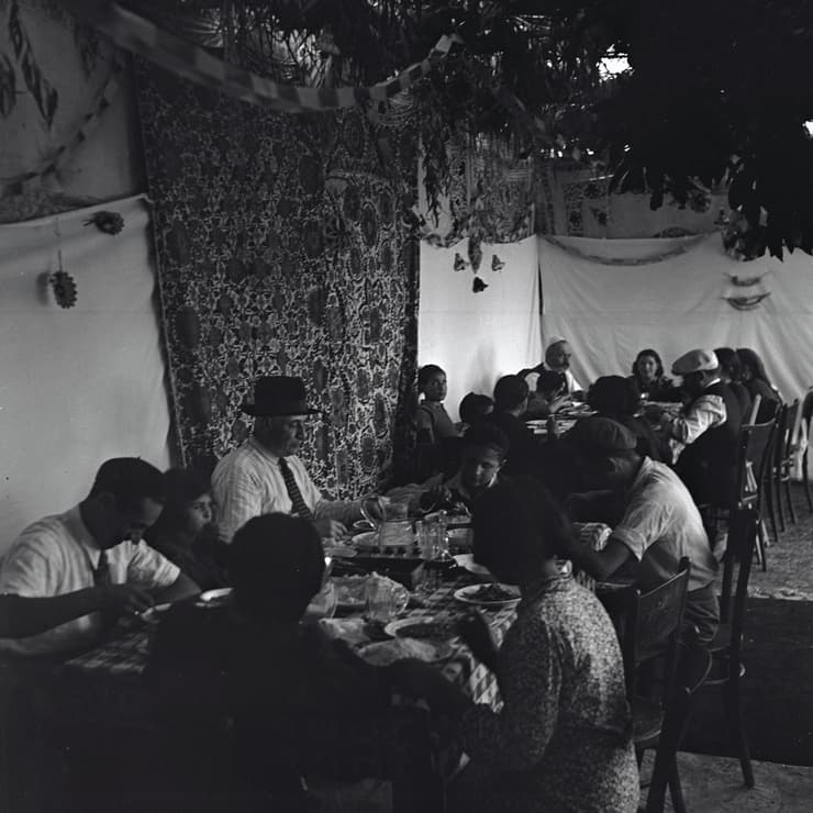 סוכה בירושלים, 1946