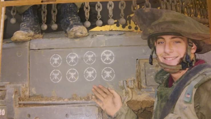 פלוגת נחשול פלוגה יחידה שריון טנק ניסוי דרום לבנון רצועת הביטחון רעם סגול