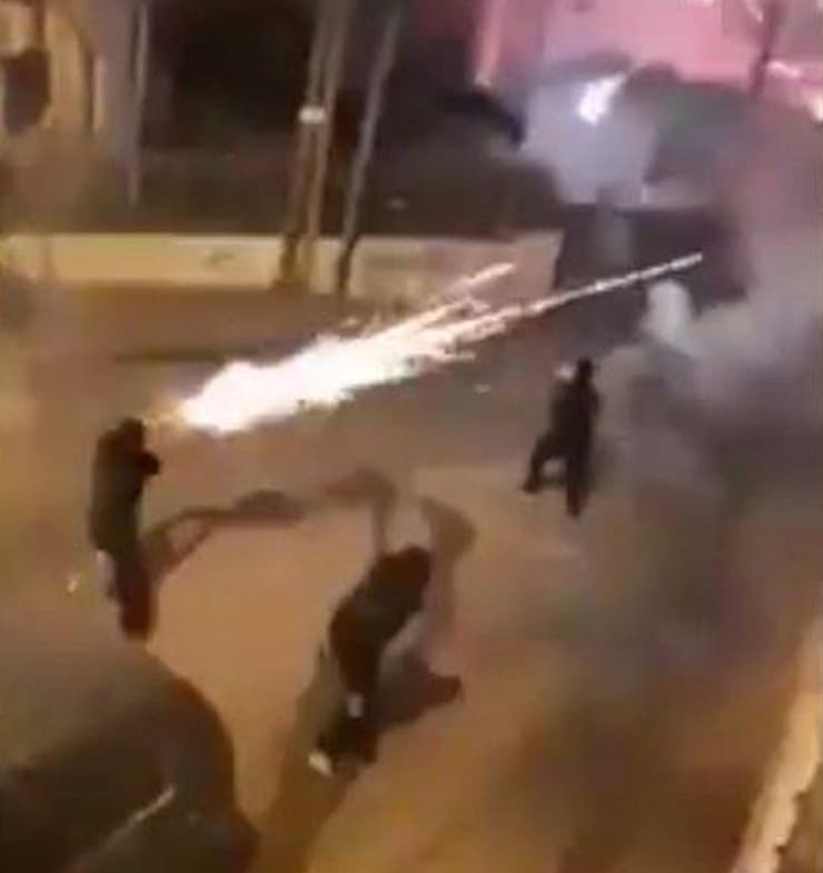 עימותים בין פלסטינים לכוחות משטרה ומשמר הגבול בשכונת עיסאוויה בצפון ירושלים