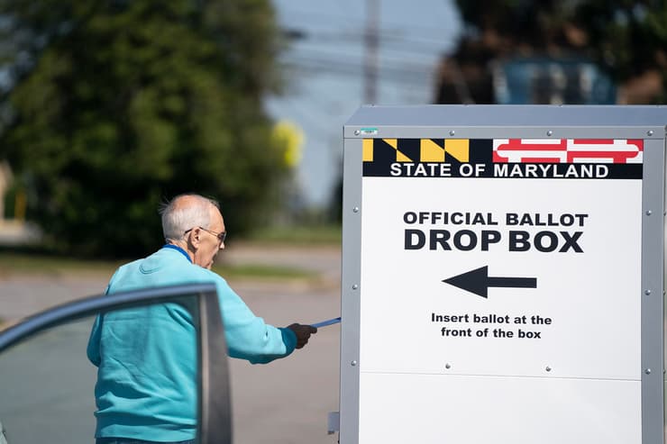 תיבת הצבעה ב דואר בחירות ארה"ב ב מרילנד