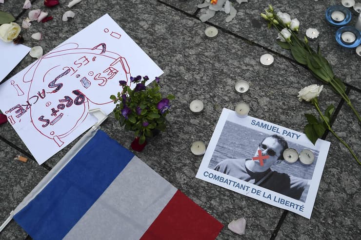 לוחם חופש שטרסבורג הפגנה מפגינים רצח מורה סמואל פאטי