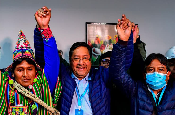 לואיס ארסה שמסתמן כי ניצח ב בחירות לנשיאות בוליביה יורשו הסוציאליסטי של אבו מוראלס