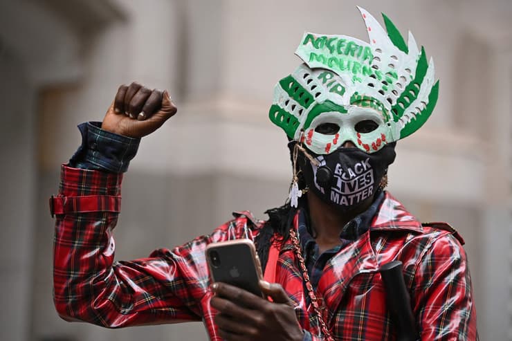 הפגנה הפגנות ב לונדון תמיכה ב מפגינים שנורו ב לאגוס ניגריה