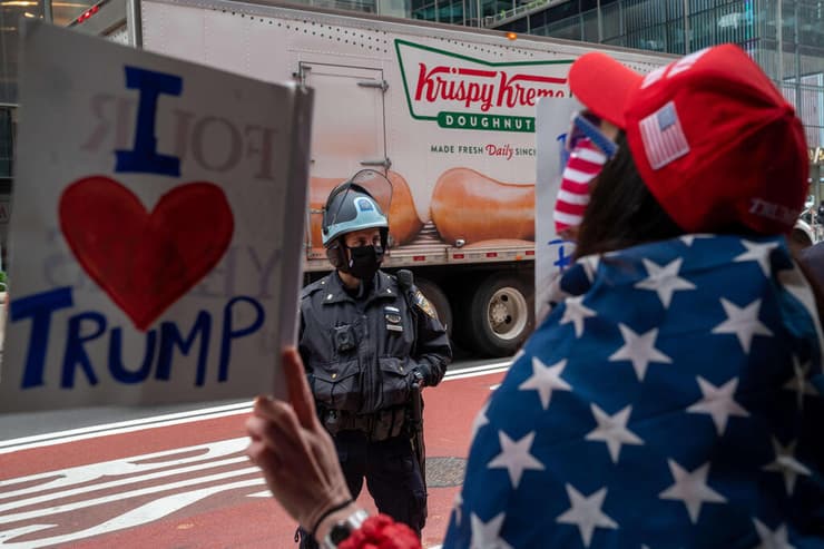 יהודים למען טראמפ מצעד תמיכה עימותים ניו יורק