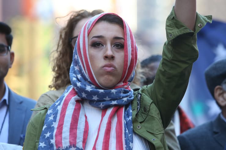 ארה"ב בחירות הפגנה ניו יורק מוסלמים כיכר טיימס 2017
