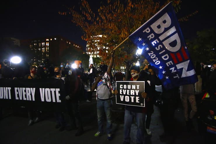 הפגנות נגד דונלד טראמפ ובעד ספירת קולות ניו יורק ארה"ב