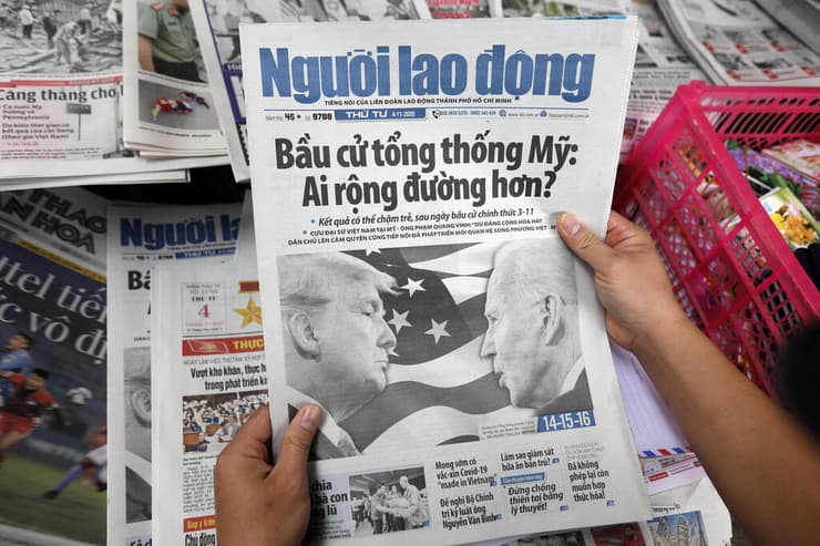 דוכן עיתונים בווייטנאם ב-4 בנובמבר 