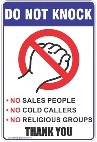 שלט לדלת באוסטרליה: אנשי מכירות - לא לדפוק!