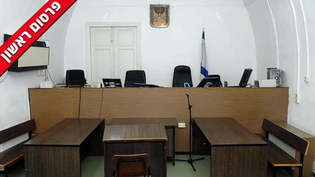 כניסה אולם בית משפט