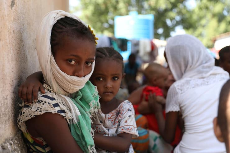 מלחמה פליטים מ תיגראי אתיופיה אחרי ש הגיעו ל מחנה ב סודן