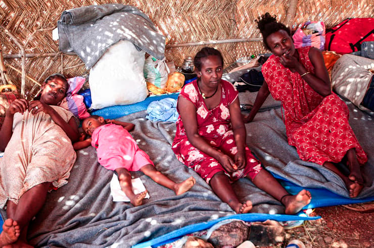 סודן מחנה פליטים אום ראקובה אתיופים ש ברחו מה מלחמה ב אתיופיה תיגראי