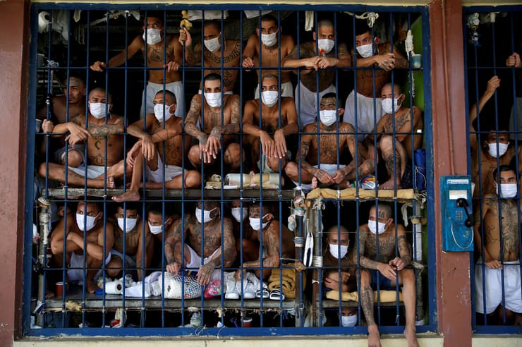 תמונות השנה של רויטרס 2020 חברי כנופיות כלא אל סלבדור 4 ספטמבר
