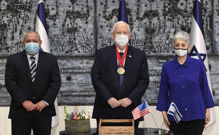 הנשיא ריבלין עוטר במדליה היוקרתית של מכון וושינגטון למדיניות המזרח התיכון לשנת 2020
