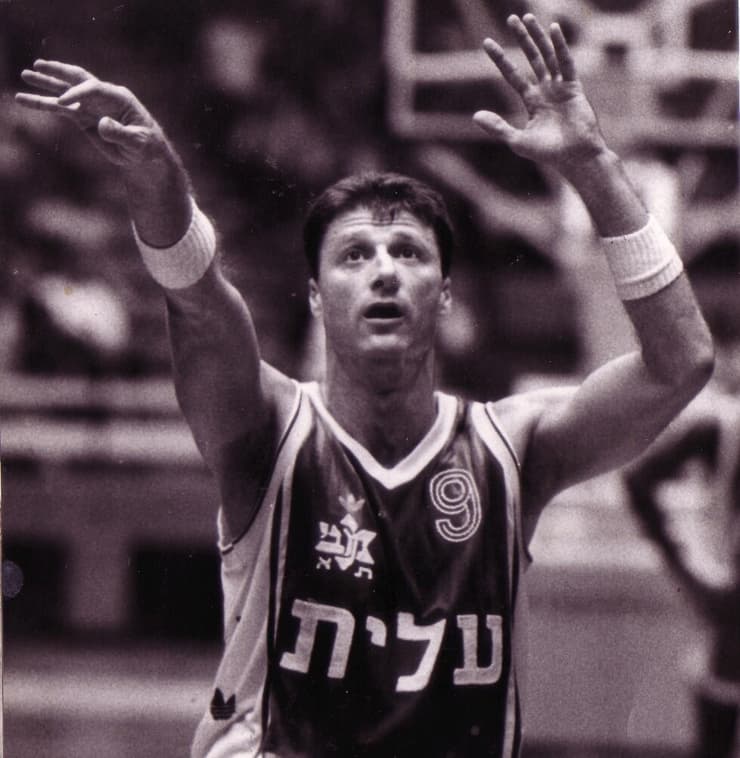 מיקי ברקוביץ'