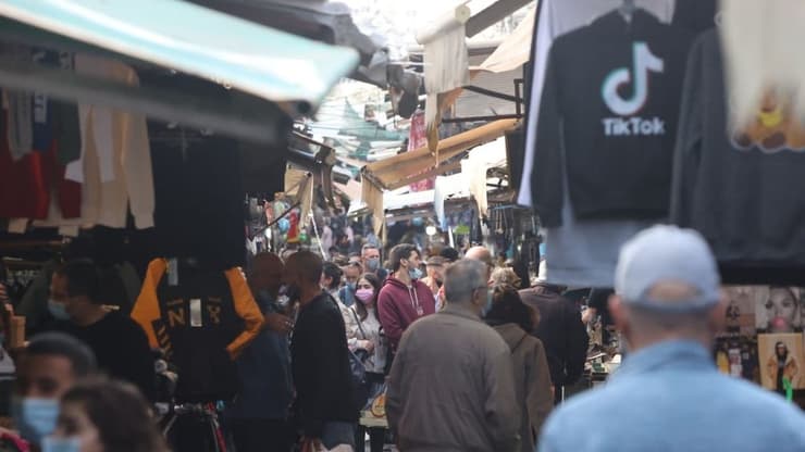 שוק הכרמל בתל אביב פתח את שעריו כחלק מהפיילוט