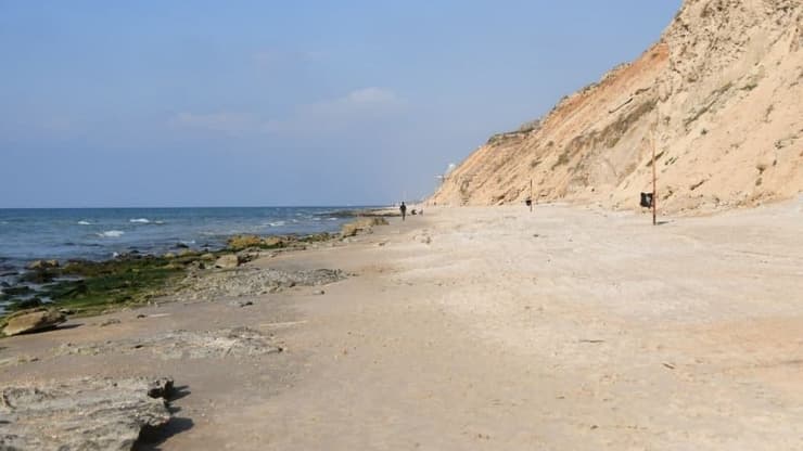 חוף פולג שבו נמצאה גופתו של יונתן היילו