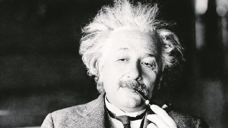אלברט איינשטיין