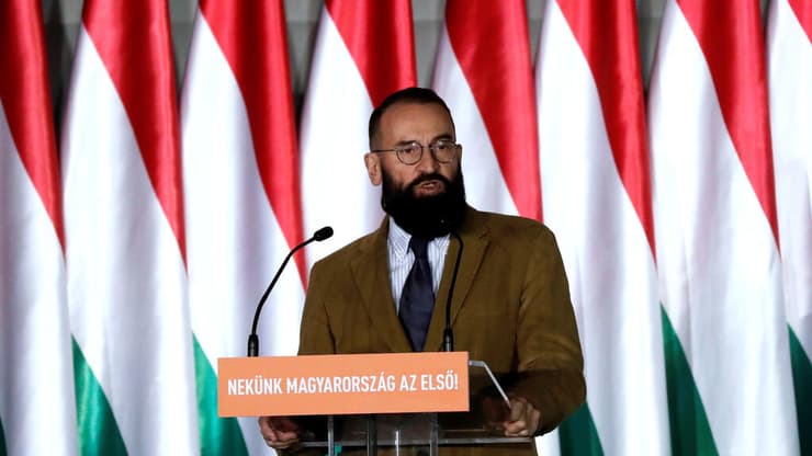 הונגריה חבר הפרלמנט האירופי יוז'ף שאייר נתפס ב מסיבת מין בזמן ה סגר קורונה בלגיה