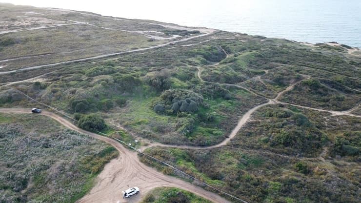 מסלולי כורכר שהוכרזו כאזורים מוגנים מצוק הכורכר בחוף השרון