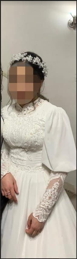 הילדה ביום חתונתה, לפני שהמשטרה עצרה את האירוע