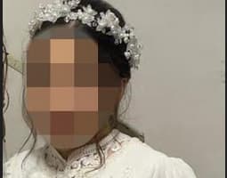 הילדה ביום חתונתה, לפני שהמשטרה עצרה את האירוע