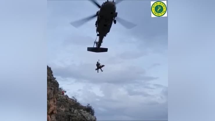 חילוץ נערה ממערת קשת בגליל