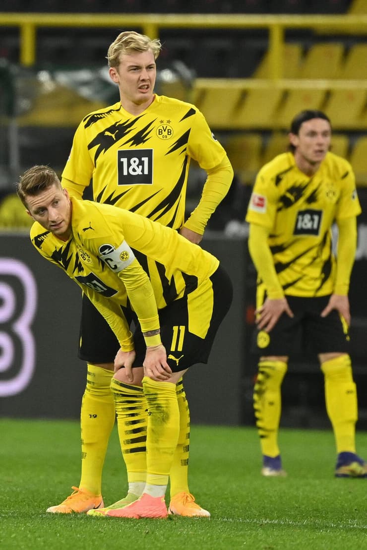 רויס, ברנדט ושולץ מושפלים (צילום: AFP) רויס, ברנדט ושולץ מושפלים