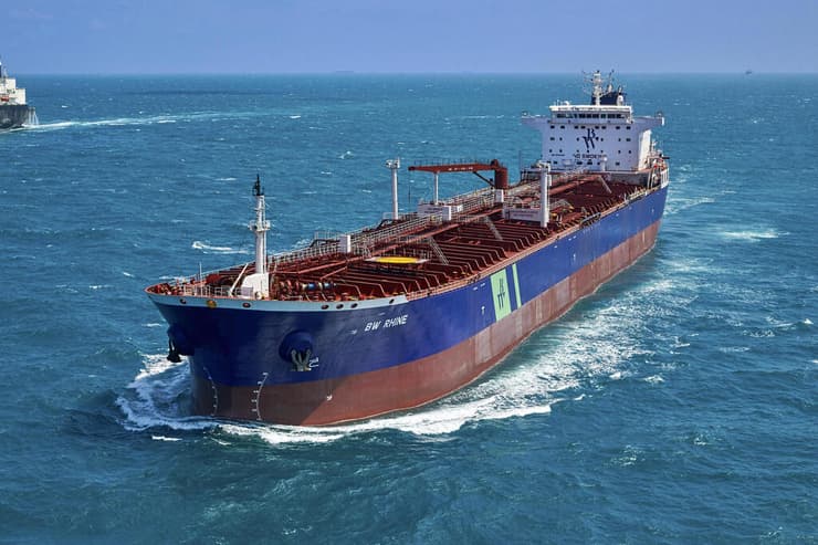 מכלית דלק מ סינגפור הותקפה ב נמל ג'דה ב סעודיה