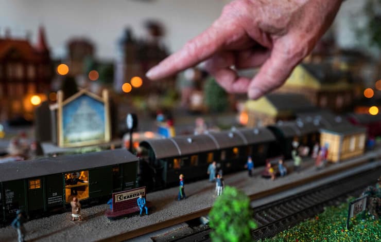 גרמניה צעצועים דגמי רכבות בזמן ה קורונה מגפה