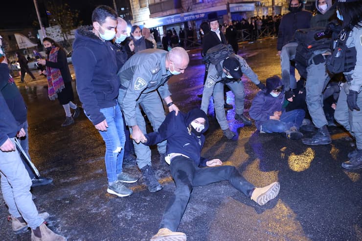 הפגנה בירושלים נגד מותו של אהוביה סנדק במרדף משטרתי