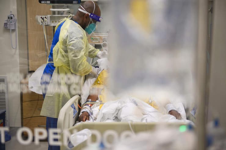 קורונה ארה"ב קליפורניה לוס אנג'לס מטפלים בחולים