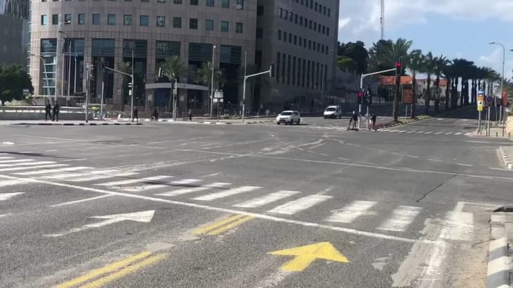 כבישים ריקים בתל אביב בסגר