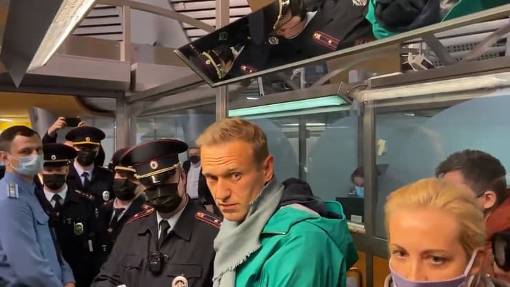 אלכסיי נבלני נעצר בשדה התעופה