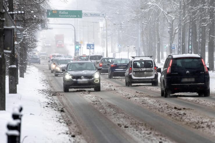 אירופה מזג אוויר מקפיא גל קור שלג פולין לודז'