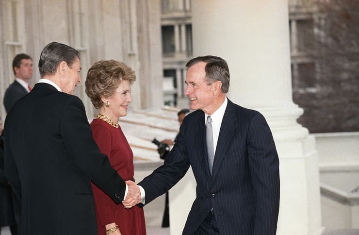 רונלד רייגן ג'ורג' בוש 1989